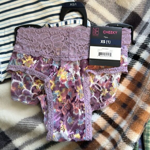 Women’s Xs Boyshort Underwear Bundle - Picture 2 of 4